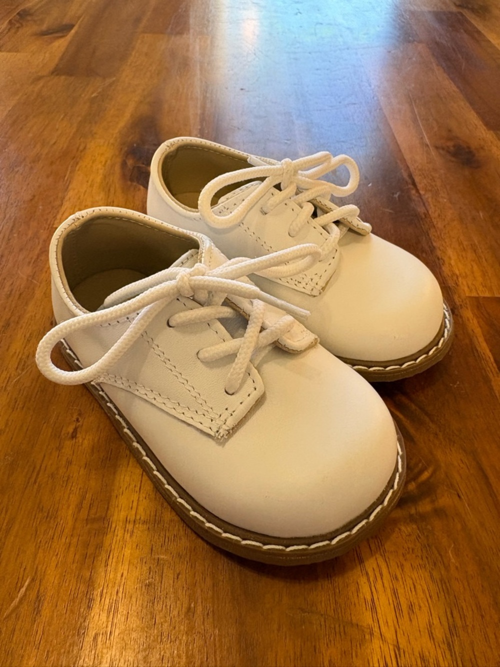 NWOT White Baby Lace-Up Walker Shoes with Tan Sole